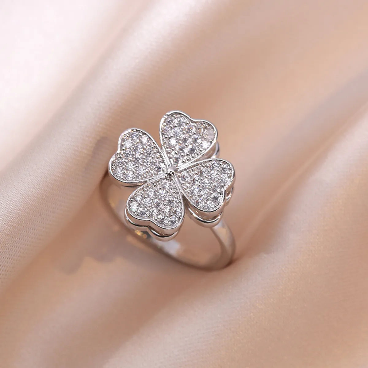 Wholesale Casual Elegant Flower Copper Zircon Open Rings