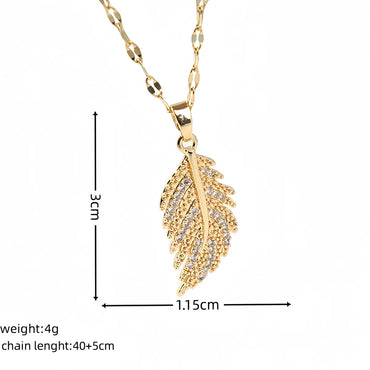 Wholesale Casual Simple Style Feather Copper Inlay 18K Gold Plated Zircon Pendant Necklace