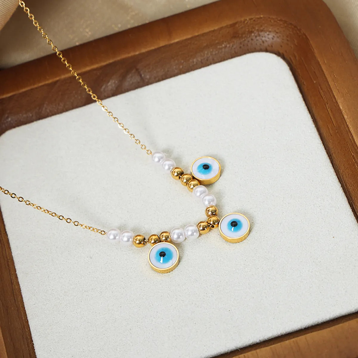 Wholesale Jewelry Casual Vacation Modern Style Eye Shell Titanium Steel Shell 18K Gold Plated Beaded Plating Inlay Necklace