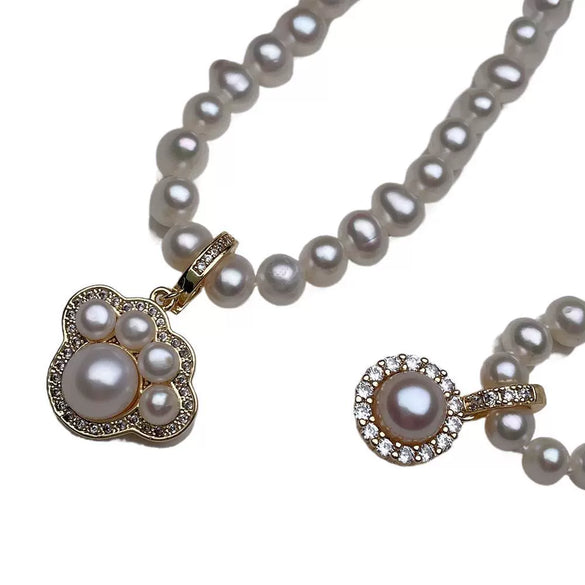 Wholesale Cat Claw Zircon Pendant Freshwater Pearl Sweater Chain For College Students Copper Alloy And Pearl Material
