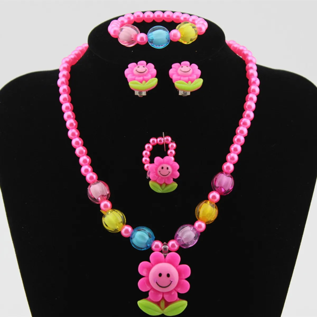 Wholesale Children's Ornaments Sets Of Chain Cartoon Sun Flower Beaded 4-piece Necklace Jewelry Set