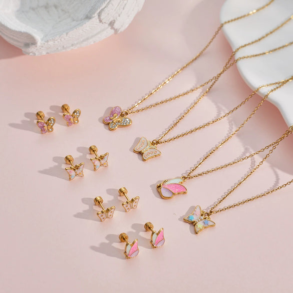 Wholesale Children's And Women's Stainless Steel Titanium Steel Jewelry Set With Heart Drop Bell Patterns Electroplated