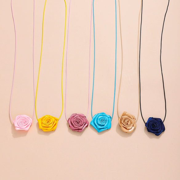 Wholesale Choker Necklace Retro Rose Flower Style Alloy Pendant Flannel Chain Cloth Material