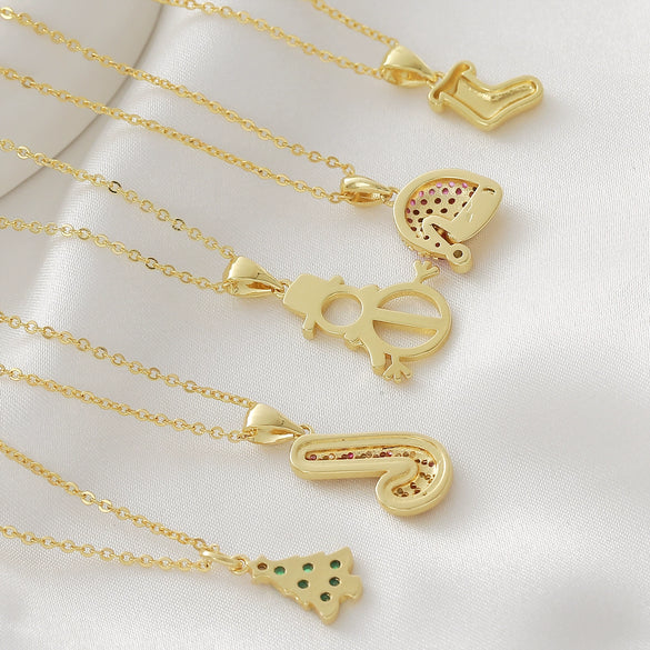 Wholesale Christmas Series Copper 18K Goldplated Pendant Necklace With Christmas Tree Snowman Socks Hat Scepter Light Luxury Style O Word Chain Unisex