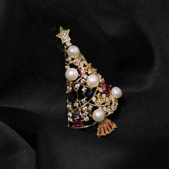 Wholesale Christmas Tree Style Highend Brooch With Natural Pearls And Zircon Electroplated