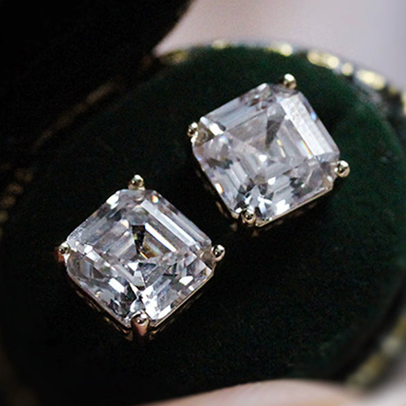 Wholesale Classic Imitation Green Crystal Fourclaw Zircon Earrings Copper Geometric Style For Women