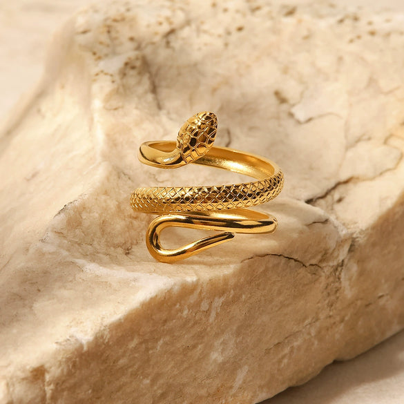 Wholesale Classic Texture Snake Design Hollow Adjustable Ring For Women 18K Gold Plated Stainless Steel With Geometric Pattern And Electroplating