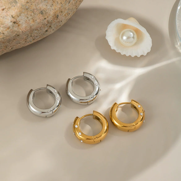 Wholesale Classic Versatile Inlaid Zircon C Shaped Titanium Steel Earrings With Pvd Vacuum Real Gold Electroplating