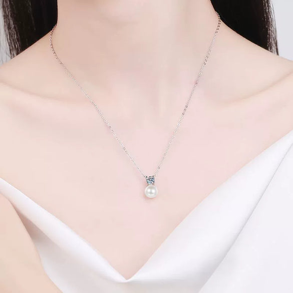 Wholesale Clavicle Chain 925 Sterling Silver With Freshwater Pearl And Moissanite Light Luxury Style With Letters Numbers Text Pattern Ochain Electroplated