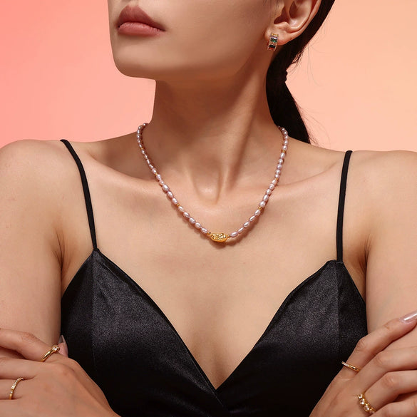 Wholesale Copper And Freshwater Pearl Pendant Collarbone Necklace With Geometric Design And Electroplating