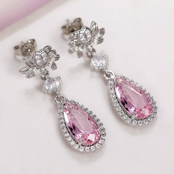 Wholesale Copper Drop Pear Shaped Flower Simulation Diamond Earrings
