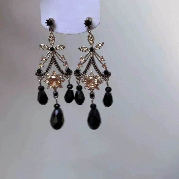 Wholesale Copper Drop Shape Butterfly Tassel Earrings Set With Diamonds Light Luxury Style For Women