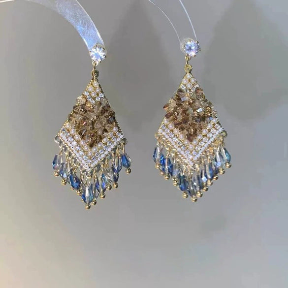 Wholesale Copper Drop Shape Butterfly Tassel Earrings Set With Diamonds Light Luxury Style For Women