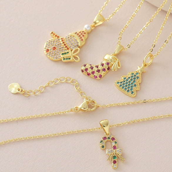 Wholesale Copper Electroplated Christmas Tree Snowman Socks Scepter Cross Pendant Necklace With O Word Chain Light Luxury Unisex