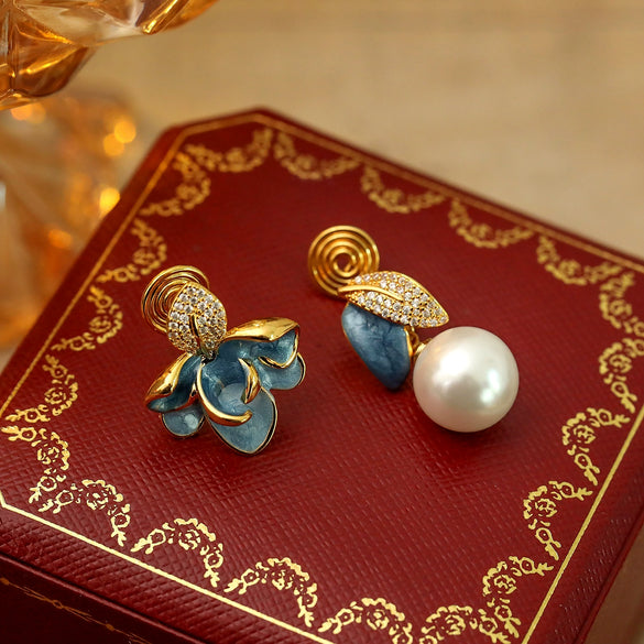 Wholesale Copper Electroplated Geometric Leaf Ear Clips Light Luxury Style Diamondstudded Pearl Earrings For Women