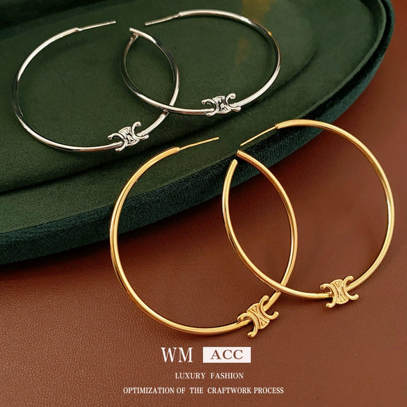 Wholesale Copper Electroplated Letter Earrings For Women Sophisticated Geometric Style