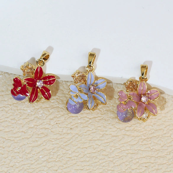 Wholesale Copper Flower Petal Oil Drop Pendant Necklace Retro Design Microinlaid Electroplated For Women