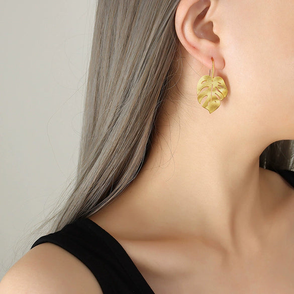 Wholesale Copper Frosted Leaf Earrings Electroplated For Women Fashion Personality Simple Style