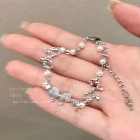 Wholesale Copper Geometric Beaded Bracelet With Cat's Eye Bell Electroplated For Women Light Luxury Niche Design Jewelry