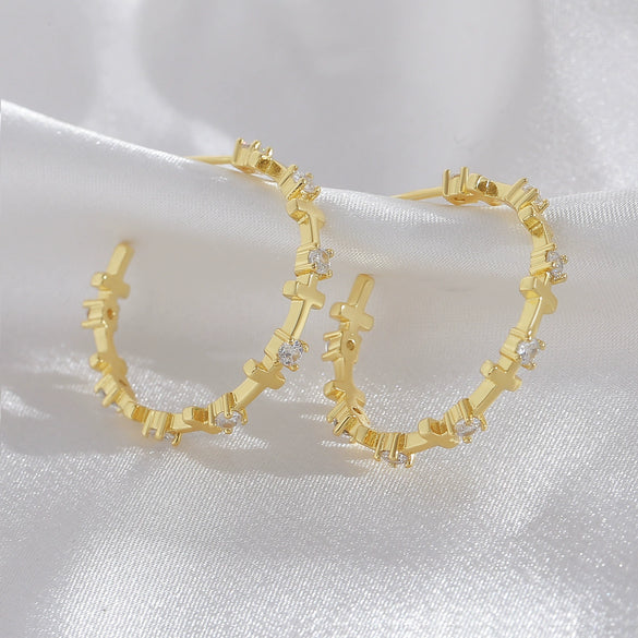 Wholesale Copper Geometric Cshaped Simple Hoop Earrings With Electroplating