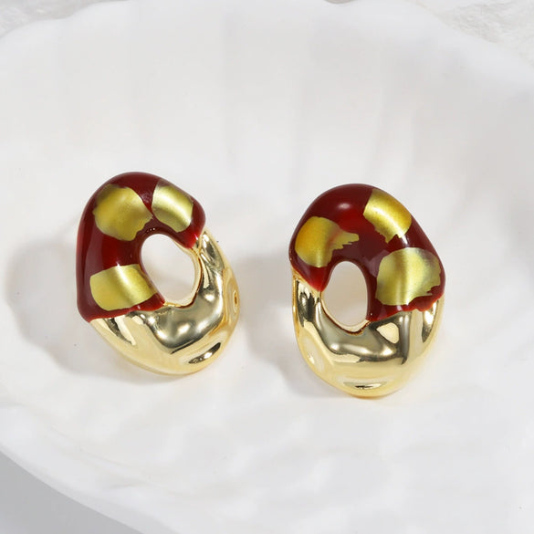Wholesale Copper Geometric French Retro Light Luxury Women's Earrings With Electroplating