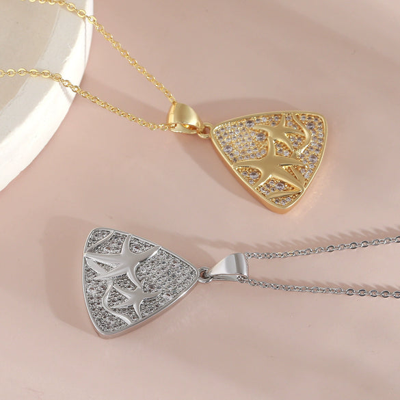 Wholesale Copper Geometric Triangle And Starfish Fashion Simple Clavicle Necklace With Electroplating
