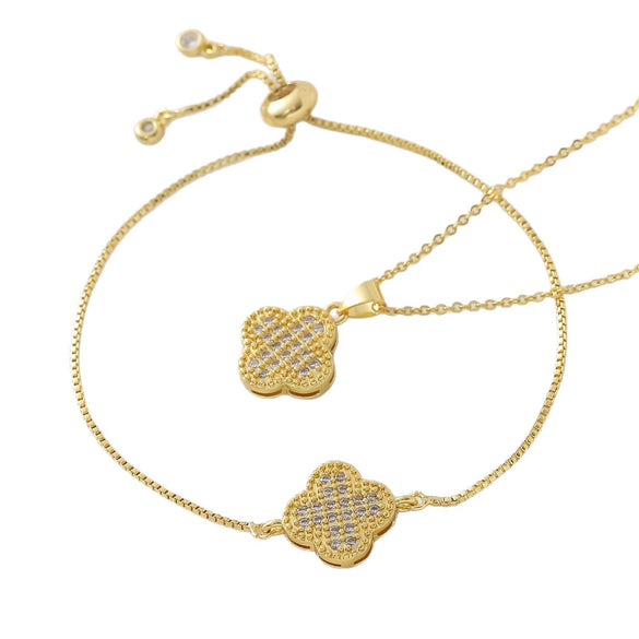 Wholesale Copper Goldplated Fourleaf Clover Pendant Necklace And Bracelet Set Jewelry For Women With Plants And Flowers Pattern And O Word Chain