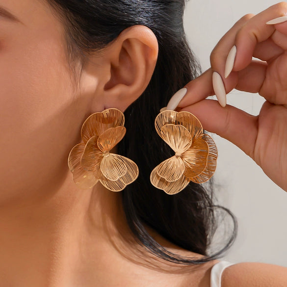 Wholesale Copper Hollow Gingko Leaf Earrings For Women Electroplated Minimalist Style