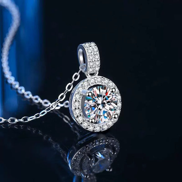 Wholesale Copper Imitation Moissanite Geometric Natural Style Electroplated Pendant Clavicle Necklace For Women
