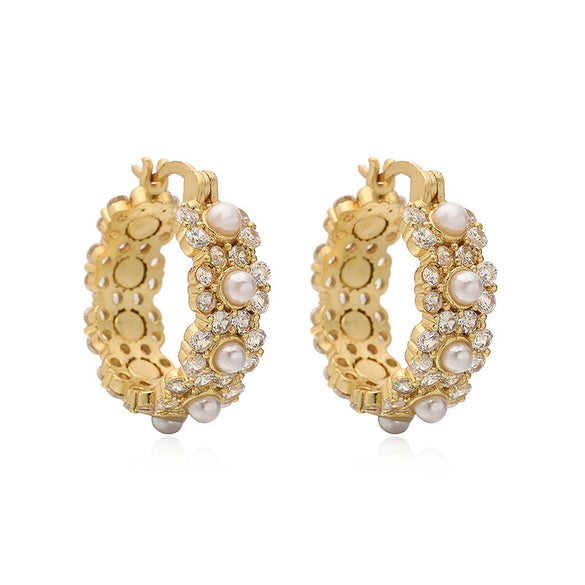 Wholesale Copper Inlaid Pearl Ushaped Geometric Women's Earrings Light Luxury Style