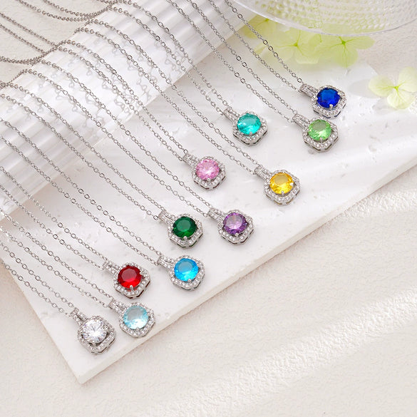 Wholesale Copper Inlaid Zircon Simple Style Square Perfume Bottle Pendant Necklace For Women With Electroplating