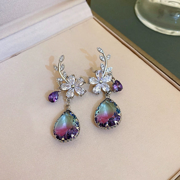 Wholesale Copper Medieval Vintage Geometric Flower Drop Zircon Earrings For Women