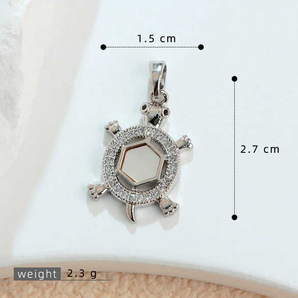 Wholesale Copper Micropaved Animal Zodiac Marine Life Turtle Starfish Necklace Pendant Cartoon Style
