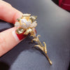 Wholesale Copper Natural Freshwater Pearl Flower Brooch Highend Craft Gift For Women Simple Style