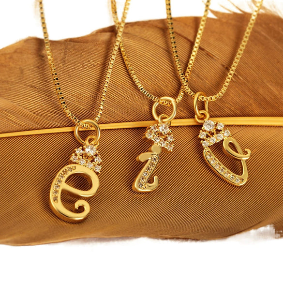 Wholesale Copper Pendant Necklace With Sweet Style And Electroplated Inlaid Zircon Letter Pattern