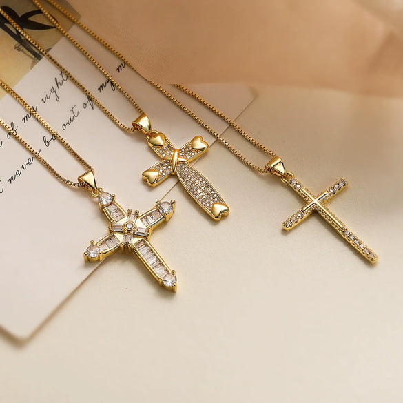 Wholesale Copper Plated 18K Gold Zircon Geometric Cross Pendant Necklace For Women Simple Retro Style