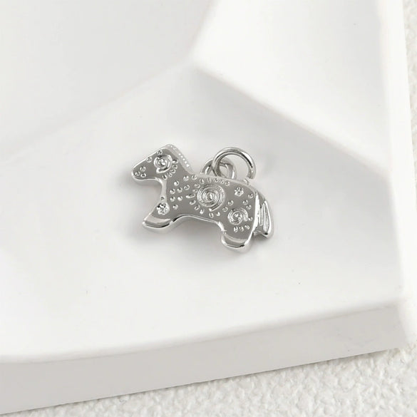 Wholesale Copper Retro Small Animal Pendant Hand Made Accessories With Electroplating