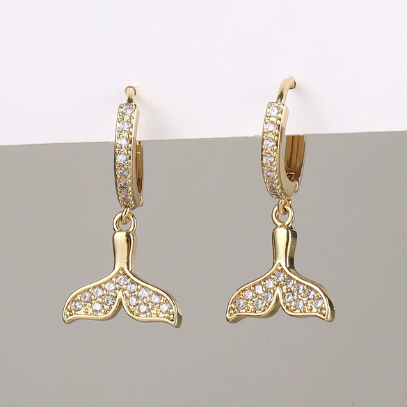 Wholesale Copper Simple Micropaved Zircon Earrings With Heart Butterfly Ear Hook Ear Buckle Geometric And Heart Shape Design For Women