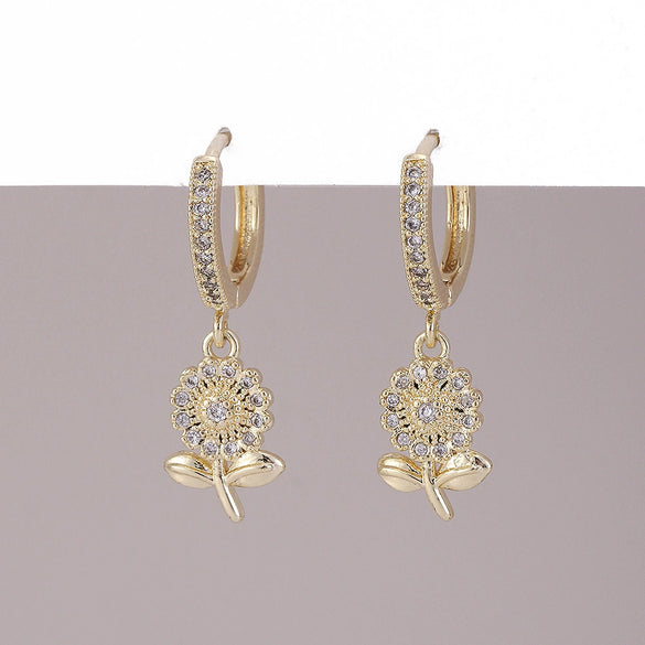 Wholesale Copper Simple Micropaved Zircon Earrings With Heart Butterfly Ear Hook Ear Buckle Geometric And Heart Shape Design For Women