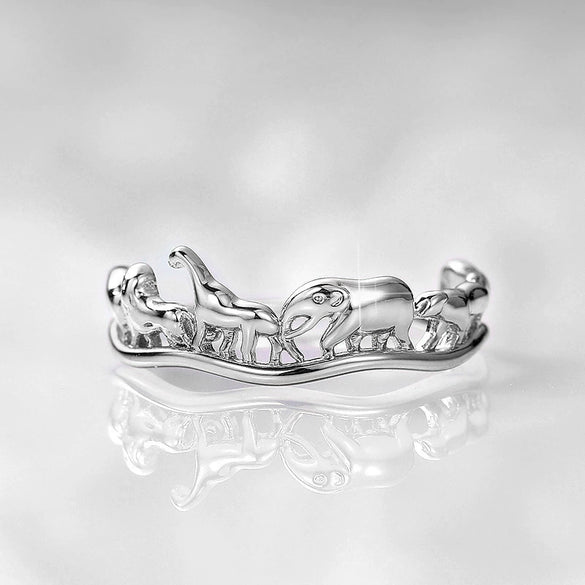 Wholesale Copper Women's Ring With Animal And Zodiac Design Inlaid With Zircon