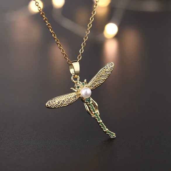 Wholesale Copper Zircon Electroplated Gold Dragonfly Pendant Necklace For Women Minimalist Animal Style