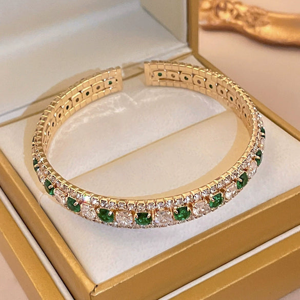 Wholesale Copper Zircon Letter Bracelet Gold Electroplated For Women Cool Style