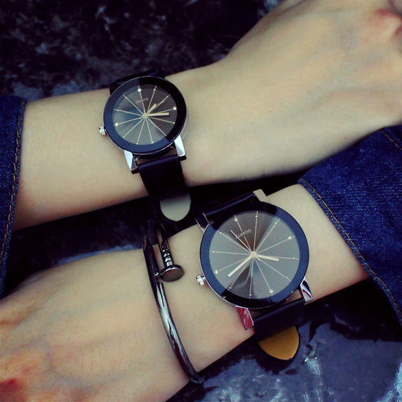 Wholesale Couple Belt Watches Casual Style Round Dial Pu Belt Stainless Steel Buckle Alloy Case