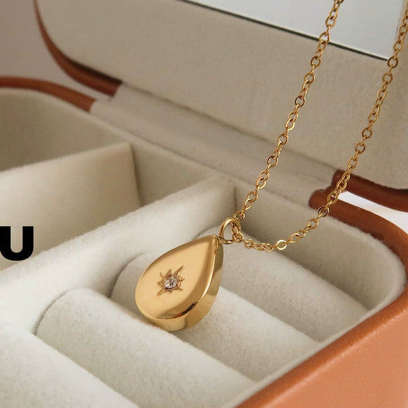 Wholesale Couple Titanium Steel And Stainless Steel Electroplated Water Drop Square Pendant Oshaped Chain Clavicle Necklace Jewelry For Women