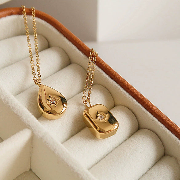 Wholesale Couple Titanium Steel And Stainless Steel Electroplated Water Drop Square Pendant Oshaped Chain Clavicle Necklace Jewelry For Women