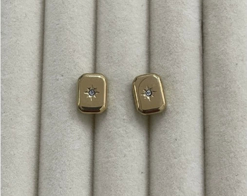 Wholesale Couple Titanium Steel And Stainless Steel Electroplated Water Drop Square Pendant Oshaped Chain Clavicle Necklace Jewelry For Women