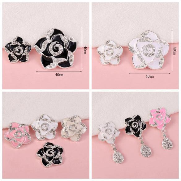 Wholesale Creative Alloy Jewelry Camellia Flower Pendant Electroplated For Female Mobile Phone Beauty Accessories
