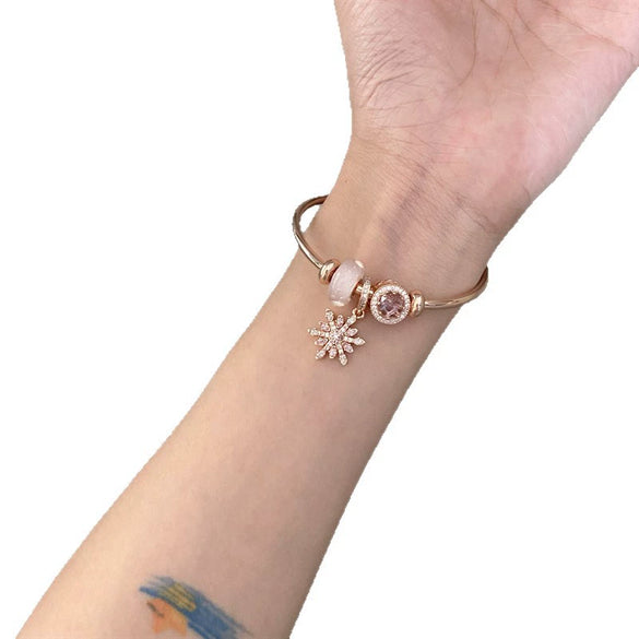 Wholesale Crystal Electroplated Rose Gold Bow Pendant Bracelet For Female Students