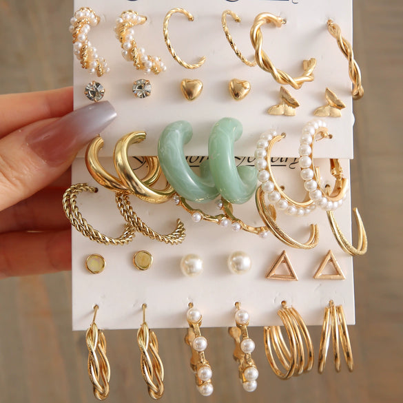 Wholesale Cshaped Imitation Pearl Earrings Set Alloy Animal Zodiac Pattern Set With Diamonds Retro Women's