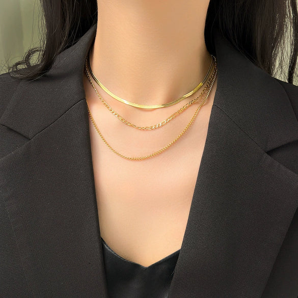 Wholesale Cuban Chain Necklace In Fashionable Style With Geometric Pattern Made Of Stainless Steel And Titanium Steel Electroplated